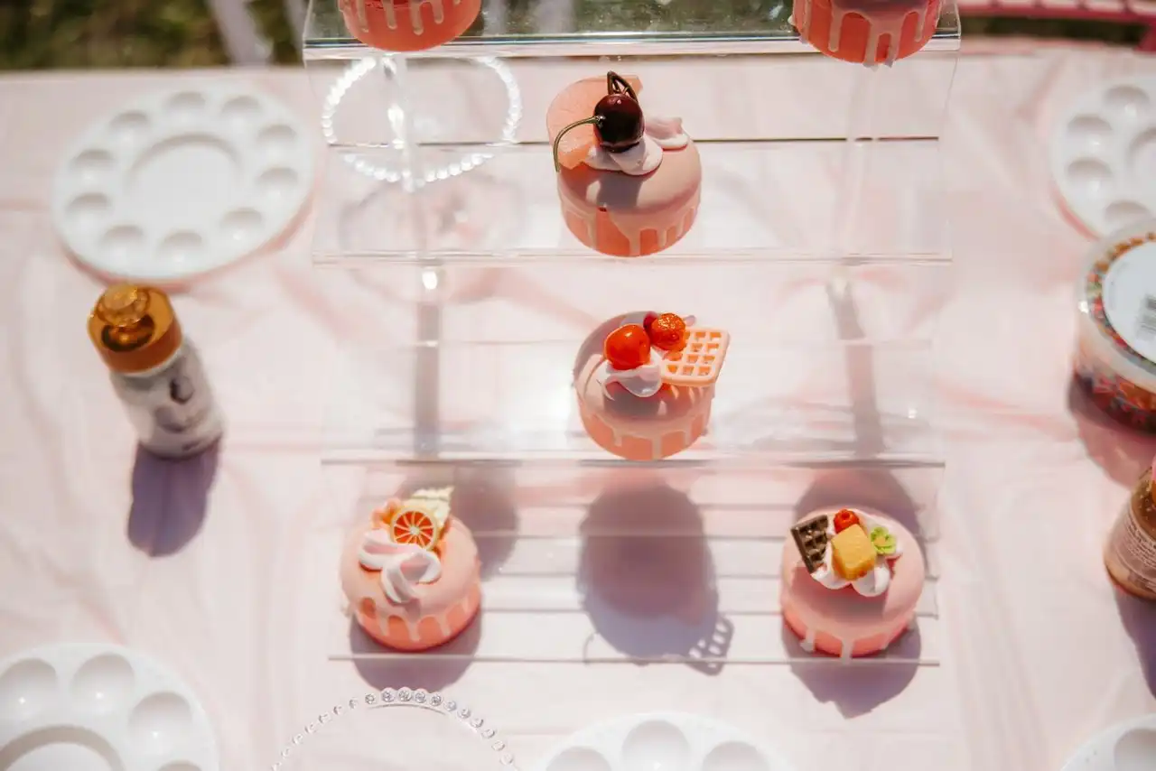 Cupcake Decorating Party - Image 17